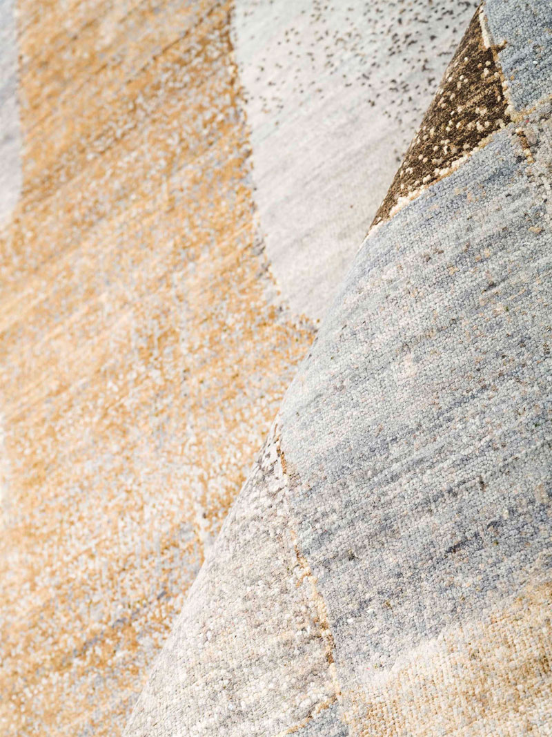 Silver Sand Rug