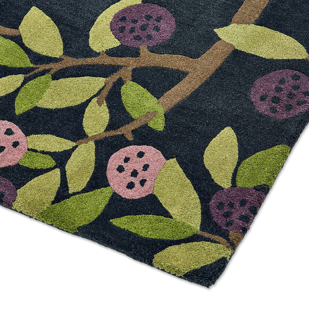 Foraging Indigo Rug | Size: 140 × 200 cm