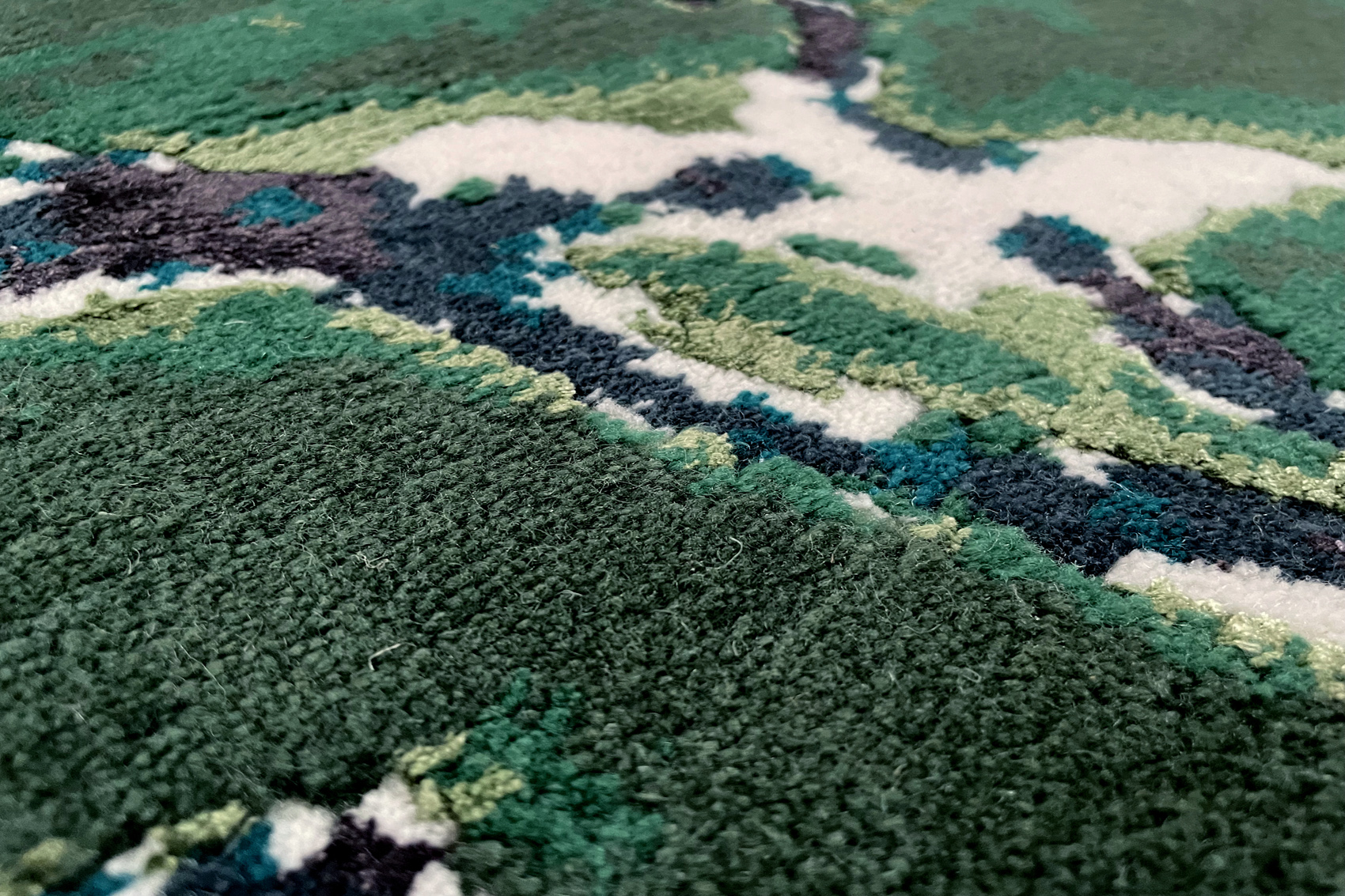 Gems Rug | Size: 170 × 240 cm