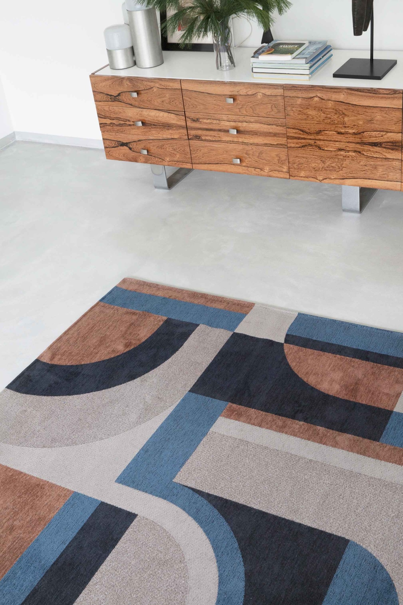 Camel Blue Rug | Size: 280 × 390 cm