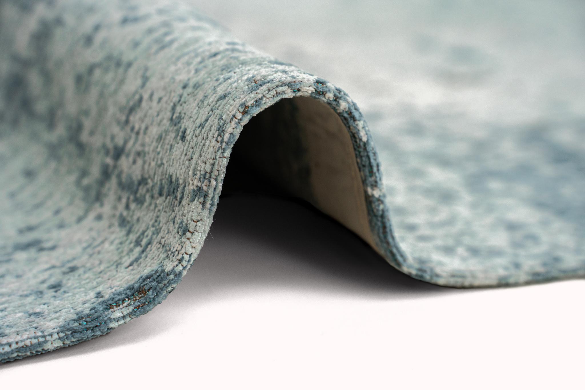 Neptune Rug | Size: 140 × 200 cm