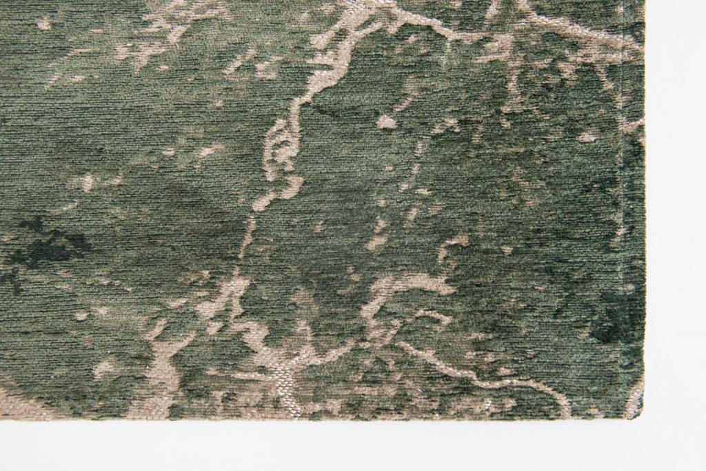 Dark Pine Rug | Size: 170 × 240 cm
