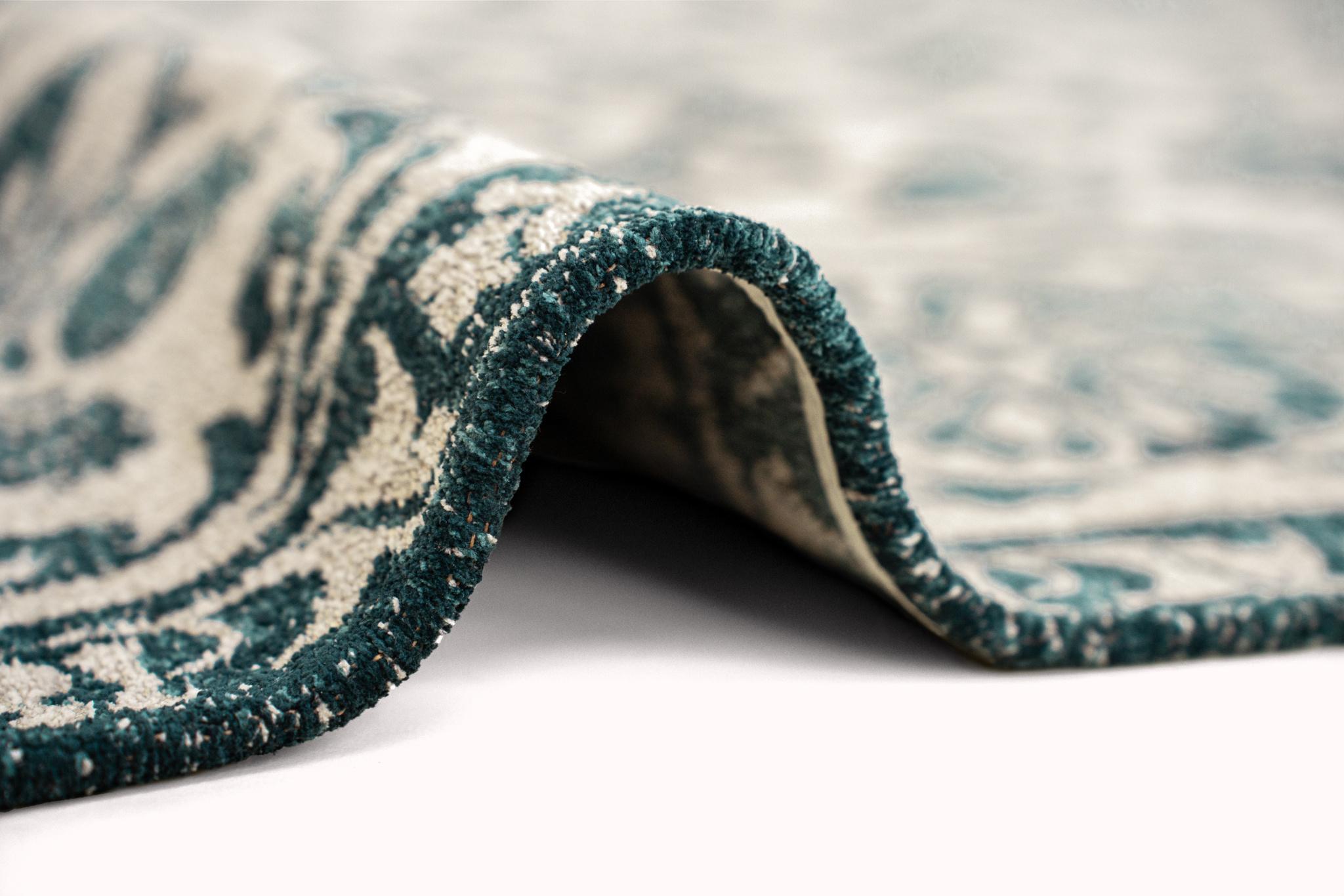 Notos Rug | Size: 170 × 240 cm