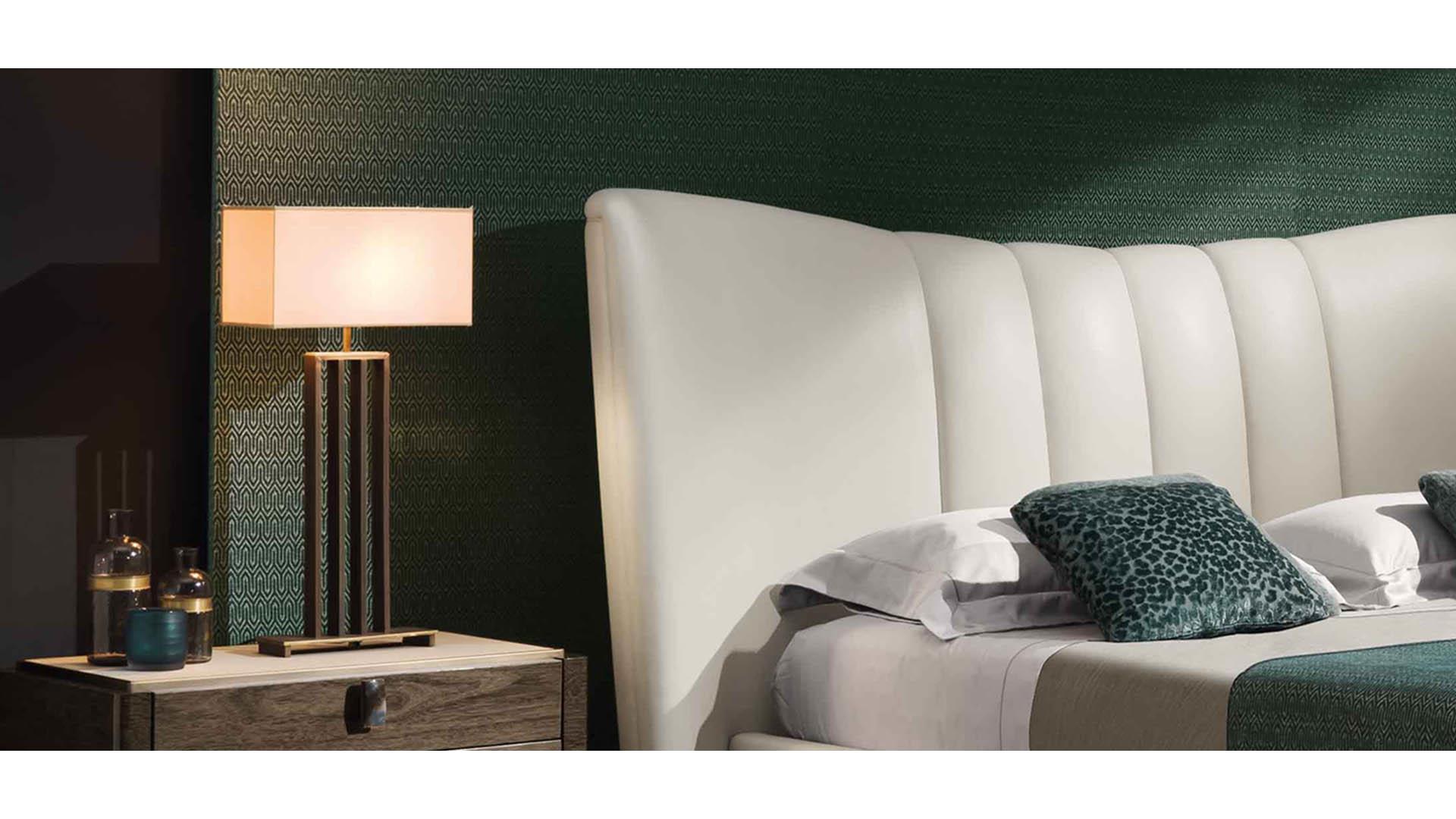 Fashion Affair Bed