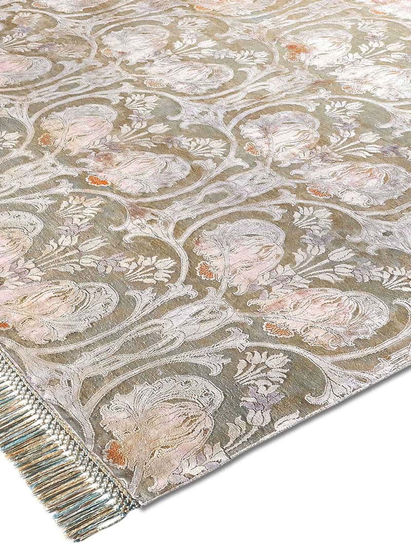 Mary Rug | Size: 365 × 457 cm