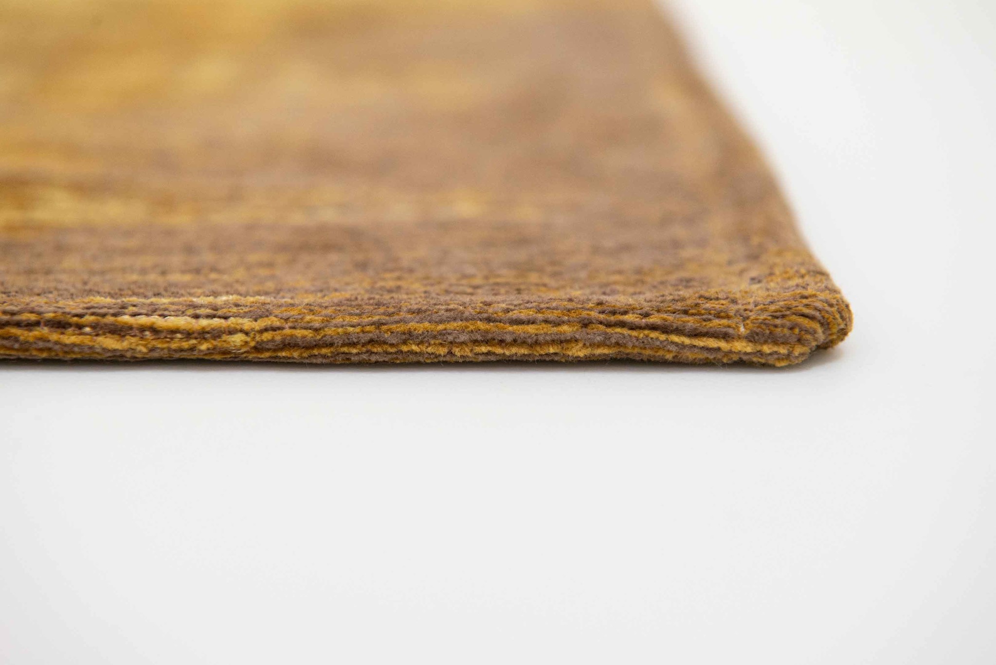 Venetian Dust Rialto Gold Rug | Size: 140 × 200 cm