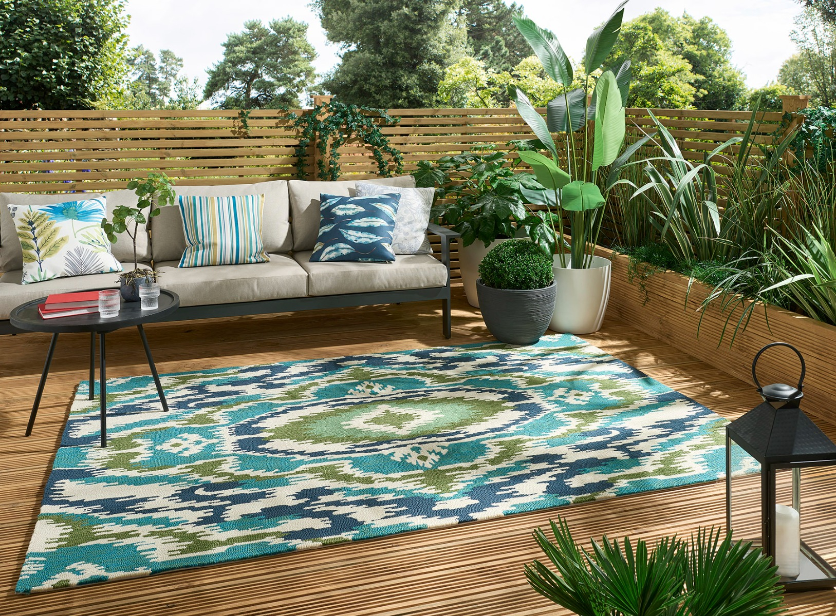 Ixora Outdoor Rug | Size: 140 × 200 cm