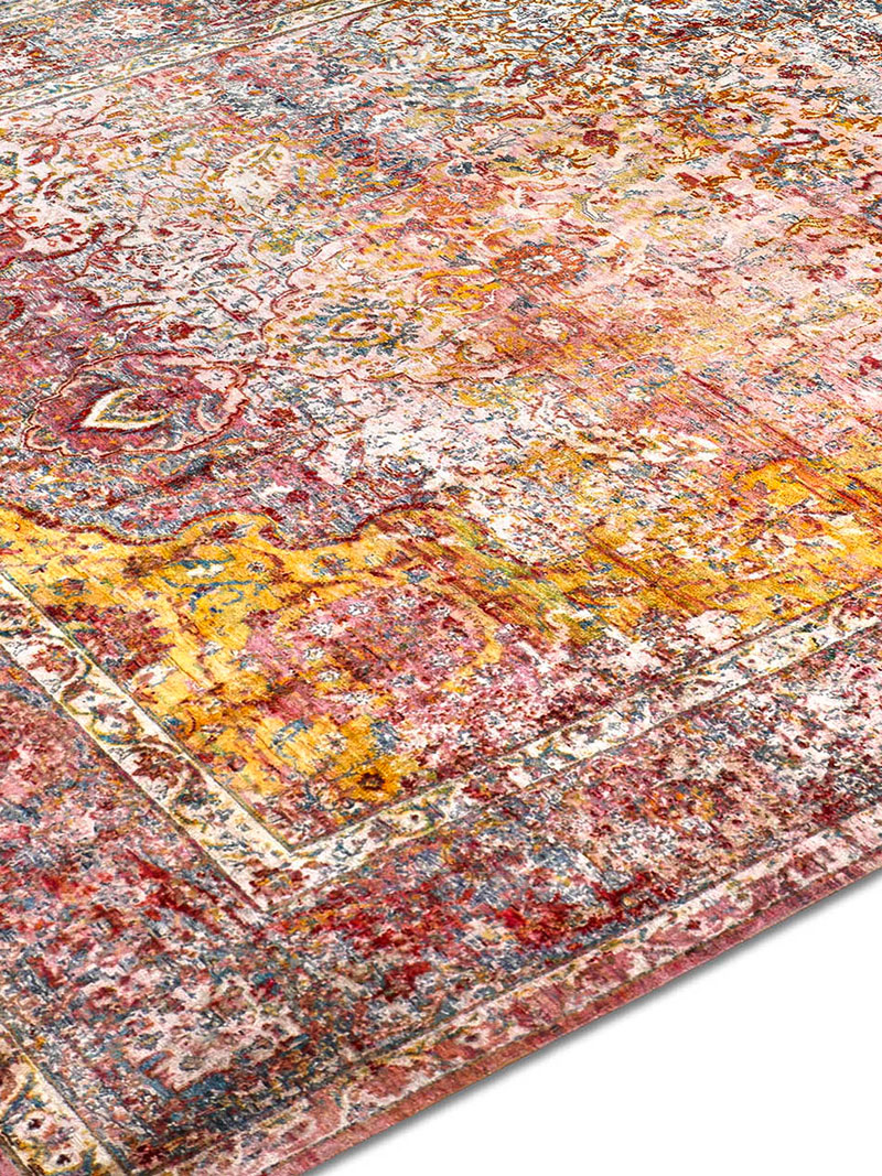 سجادة «هنرد مليون» | المقاس: 140 × 210 cm