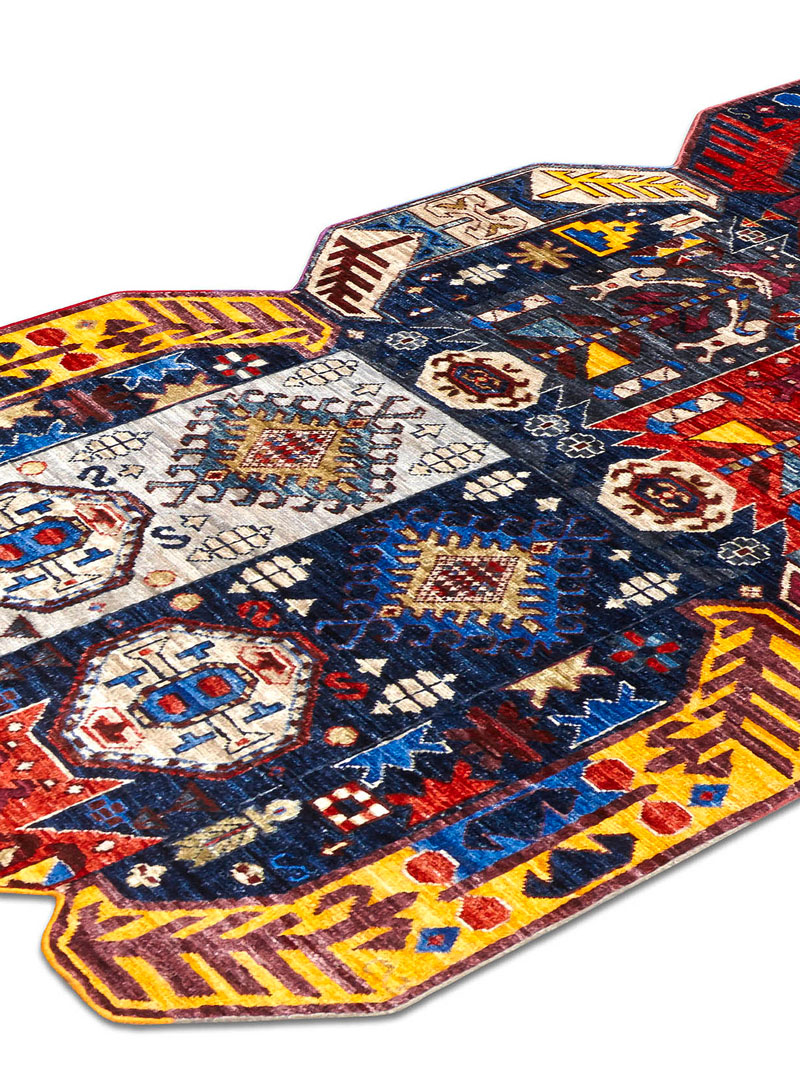سجادة «متعدد الأشكال» | المقاس: 122 × 183 cm