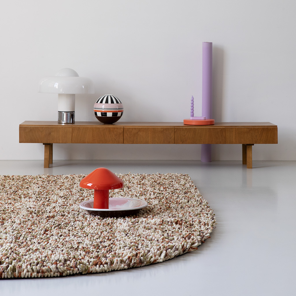 Shaggy Felt Rug | Size: 140 × 200 cm