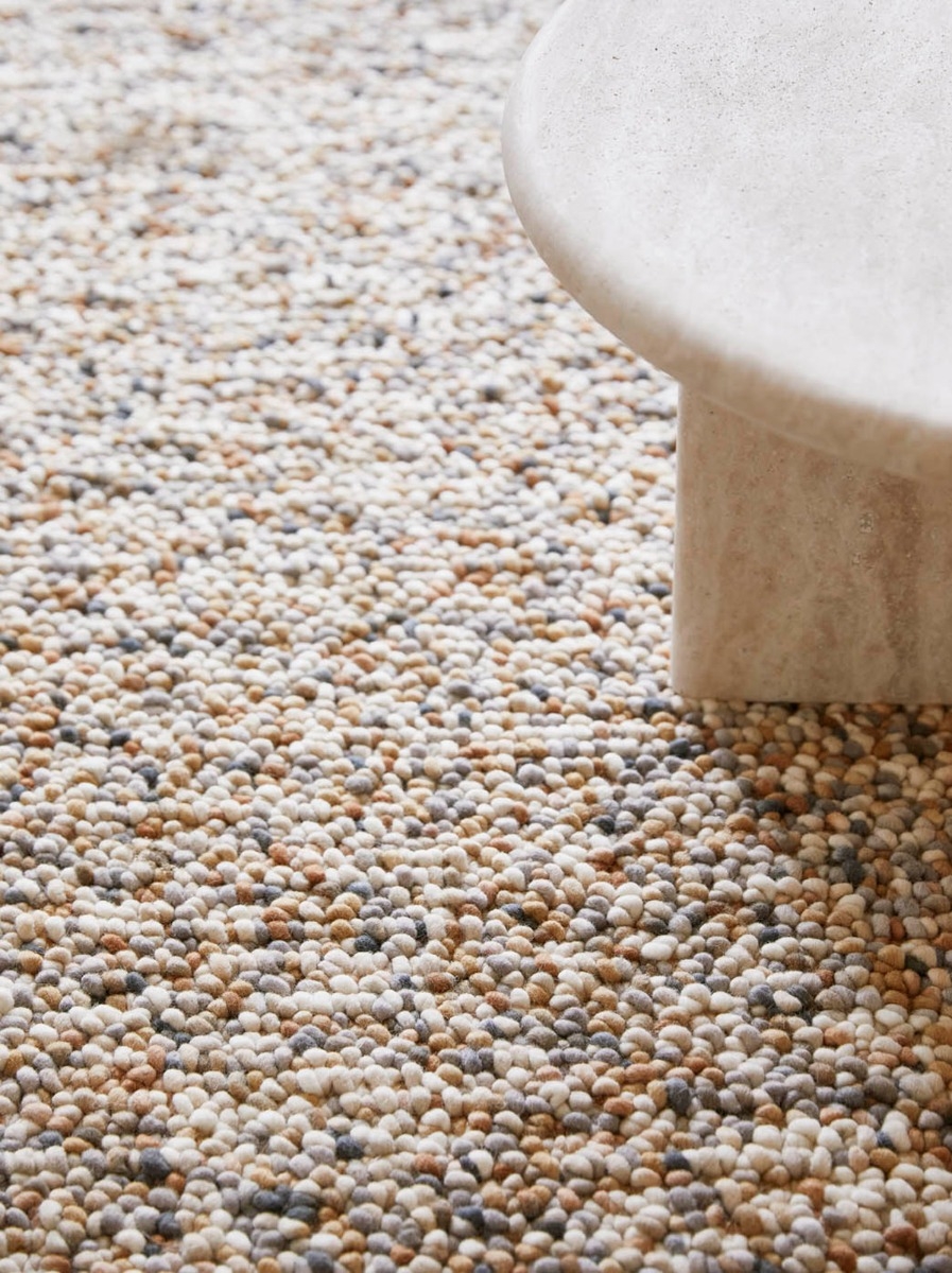 Pebble Beach Rug | Size: 140 × 200 cm