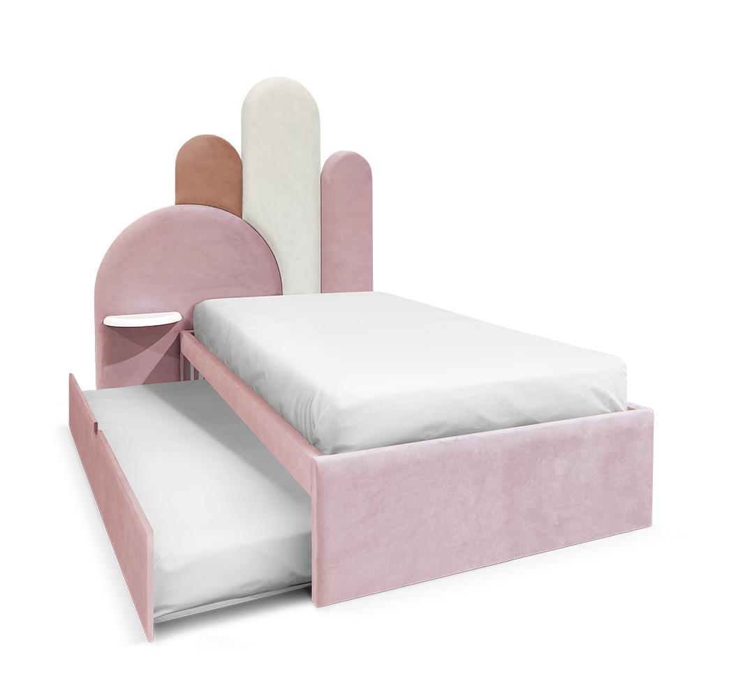 Highland Warrior Bed | Mattress Size: 190 × 200 cm