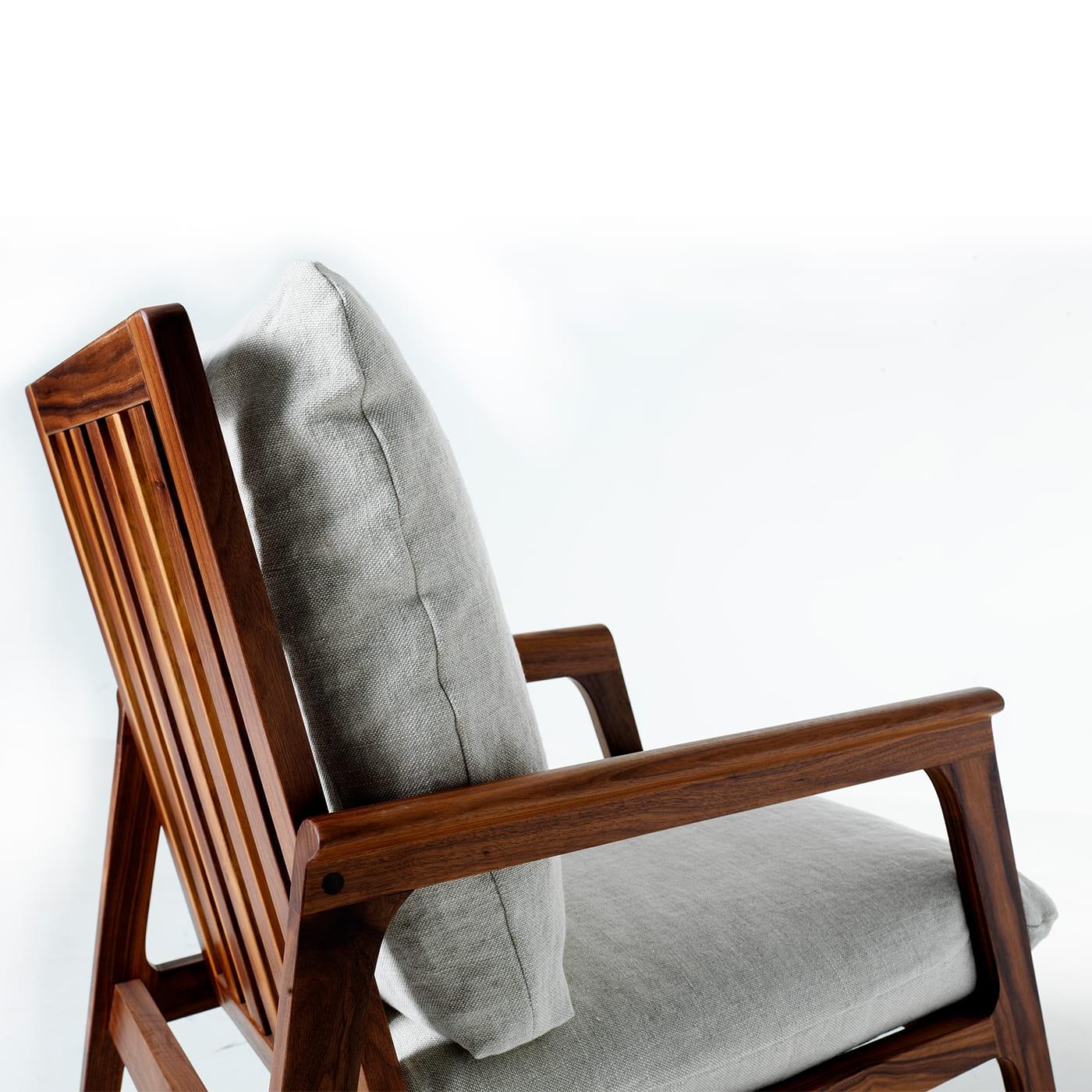 Momento Rocking Chair | Upholstery: Linen UNICO NF184 47