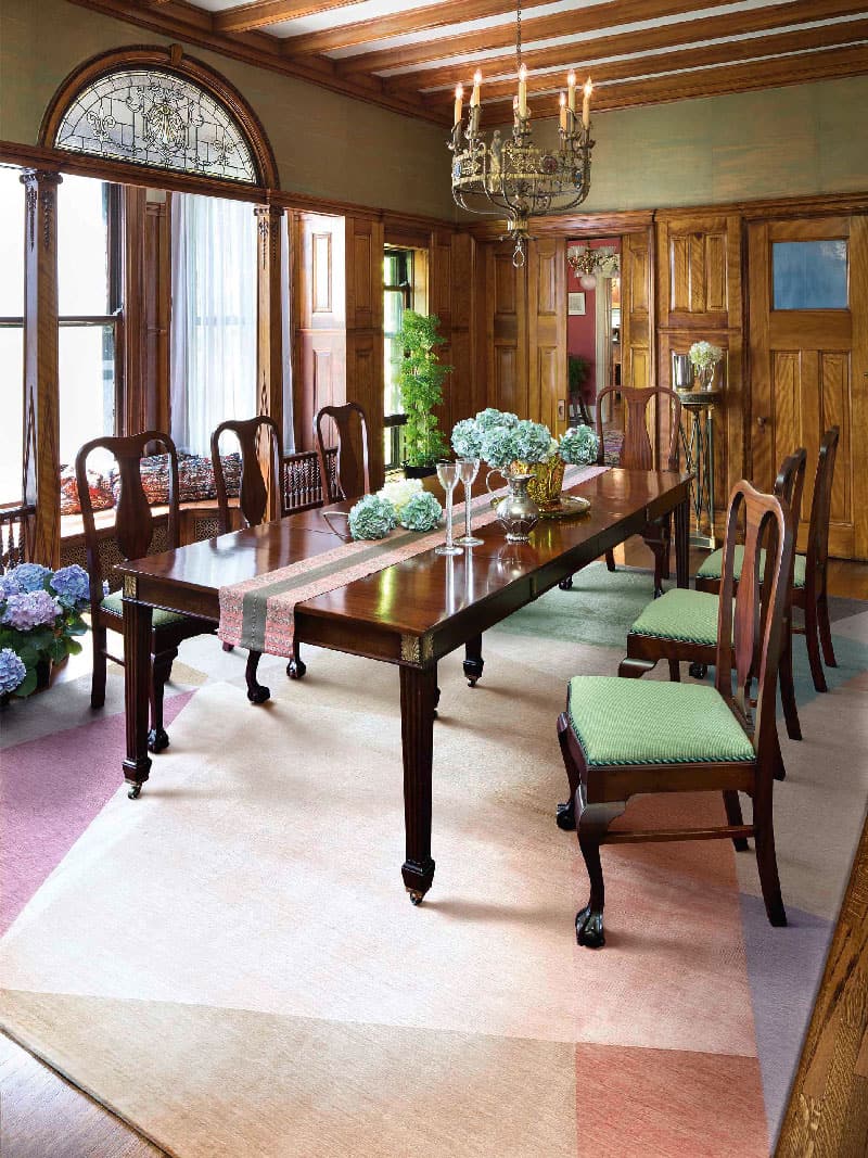 Crystal Rug | Size: 305 × 427 cm