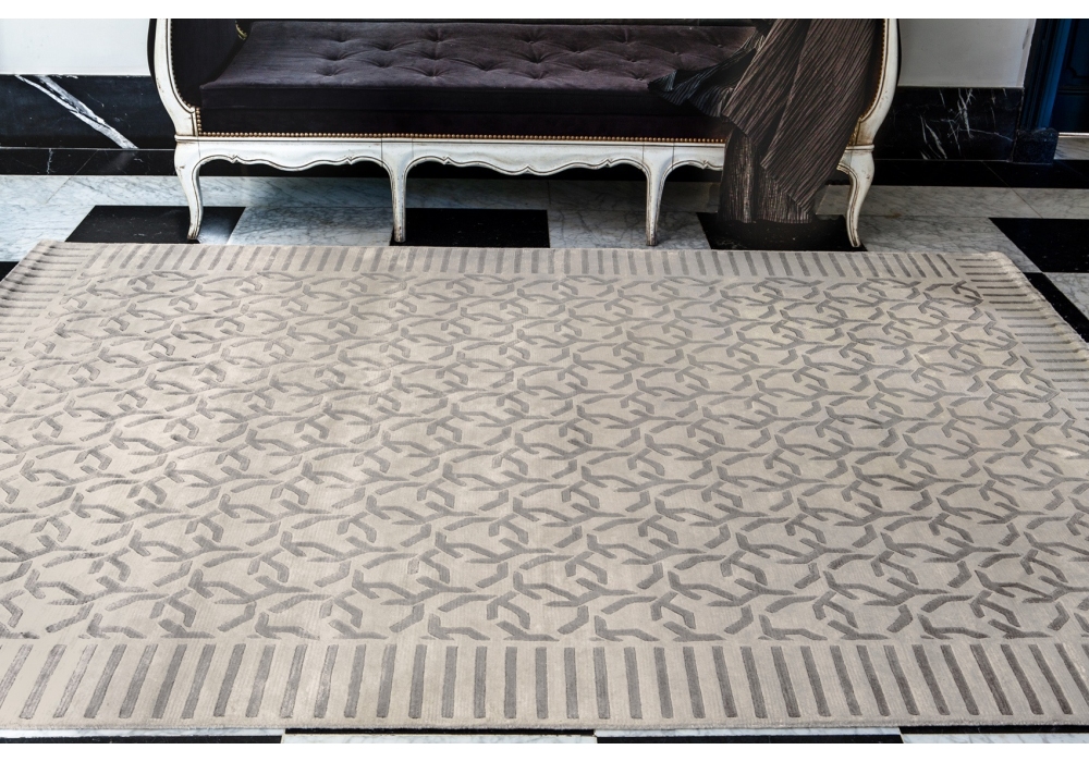 Alienor Rug | Size: 300 × 400 cm