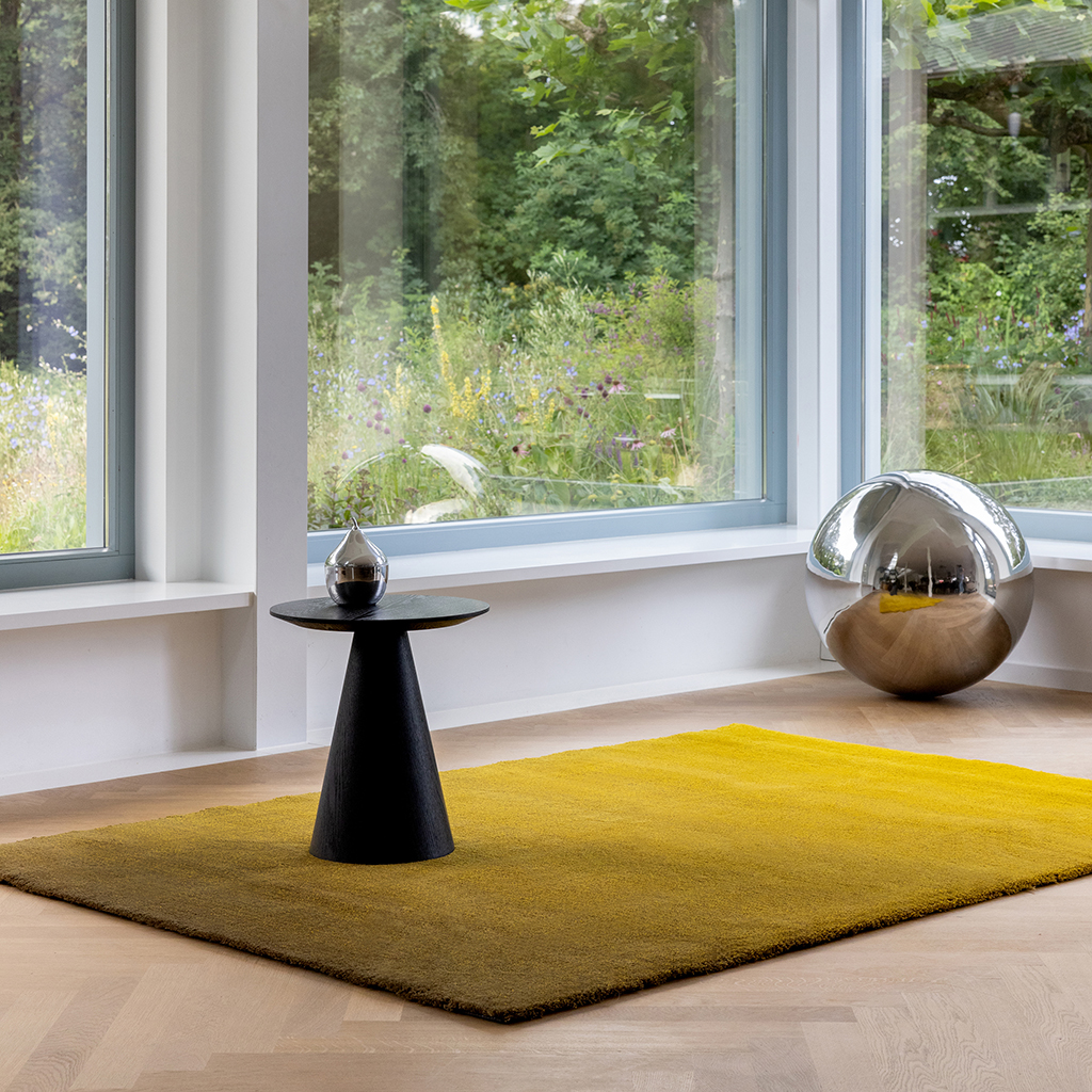 Shade Low Rug | Size: 170 × 240 cm