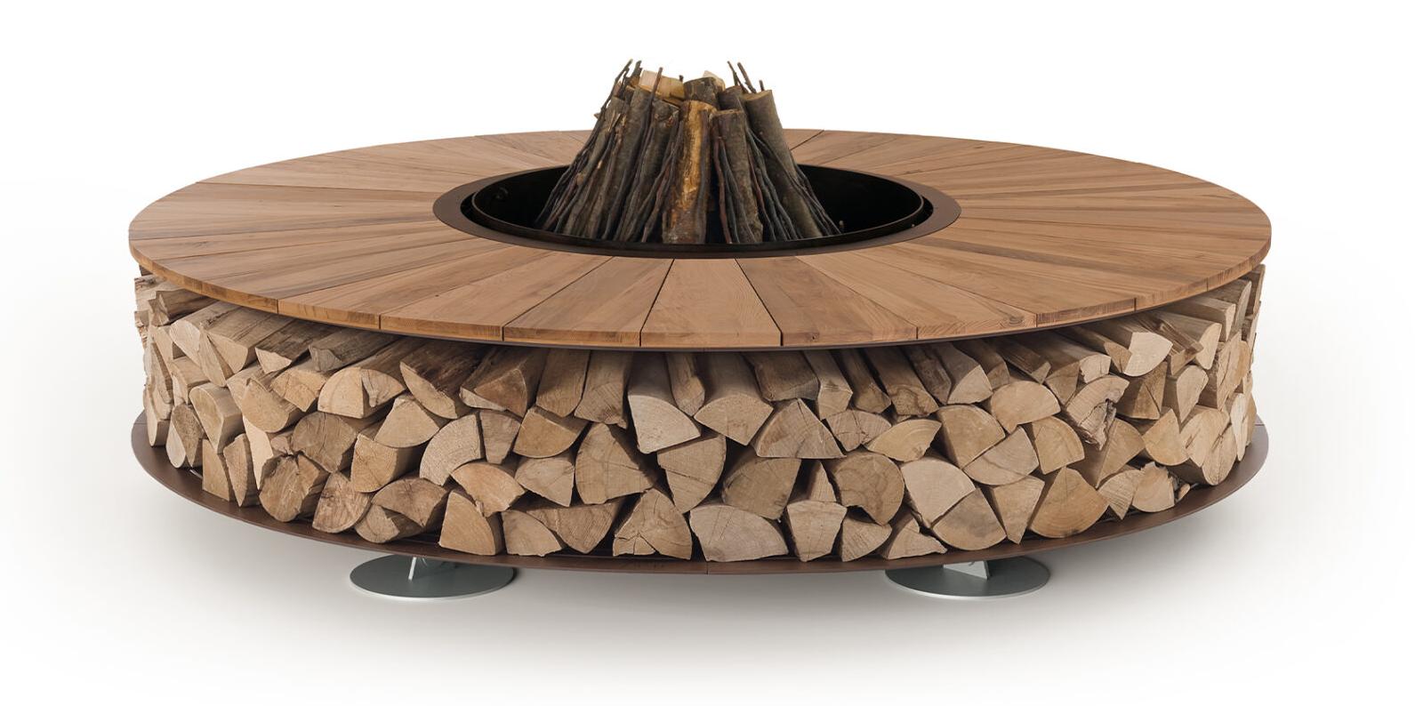 Zero Wood Fire Pit | Finishing: Chestnut Wood | Dimensions: Ø 200 cm
