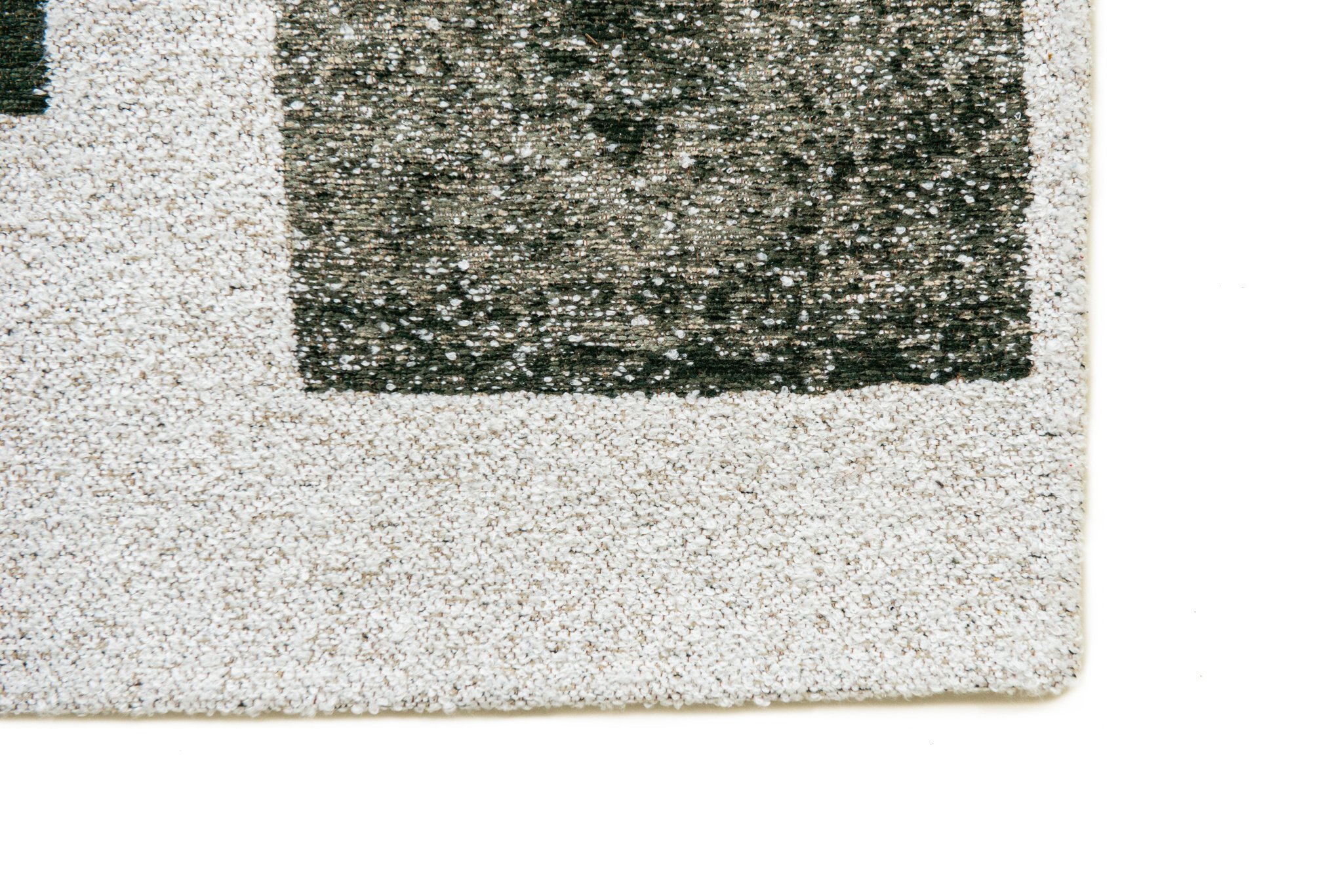 Sycamore Rug | Size: 170 × 240 cm