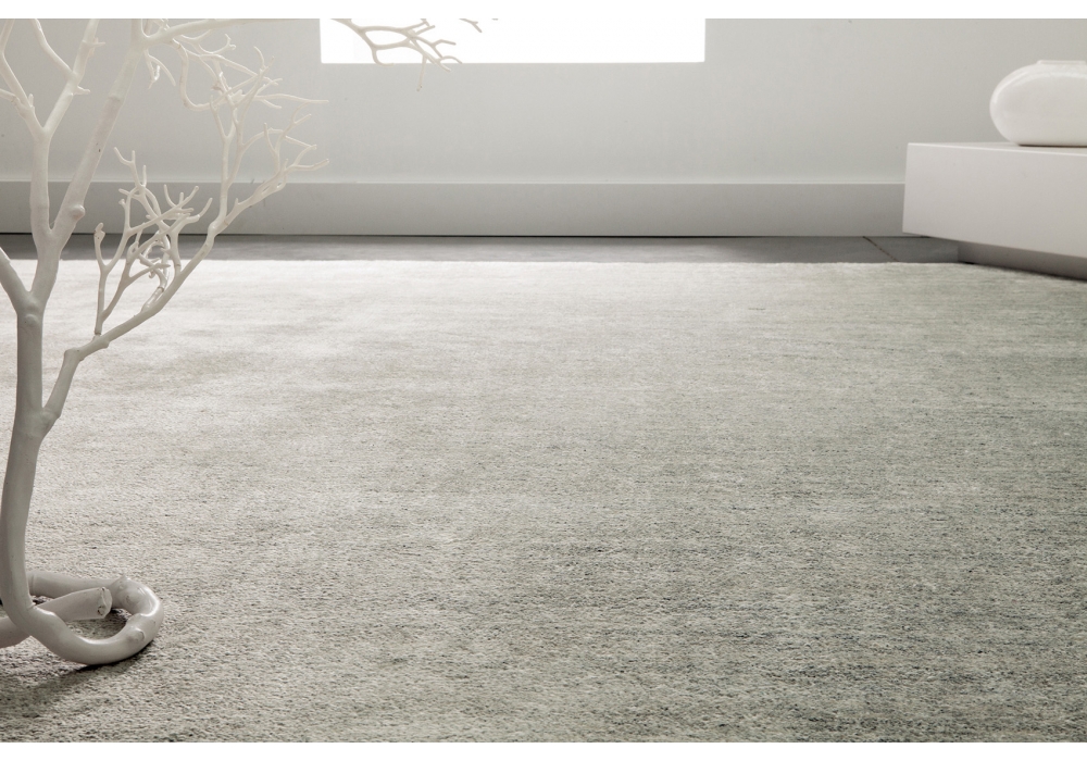 Bergen Vegetable Silk Rug | Size: 250 × 350 cm