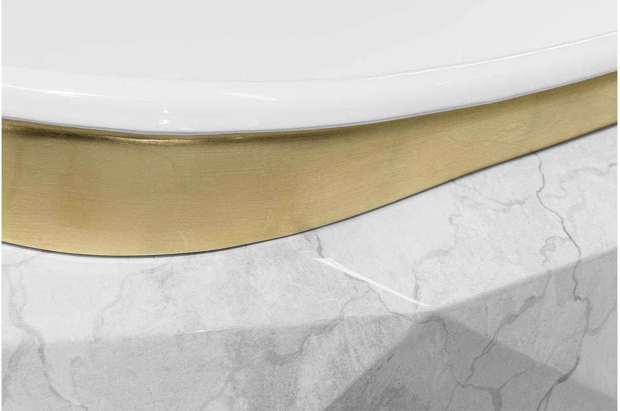 Gemstone Bathtub