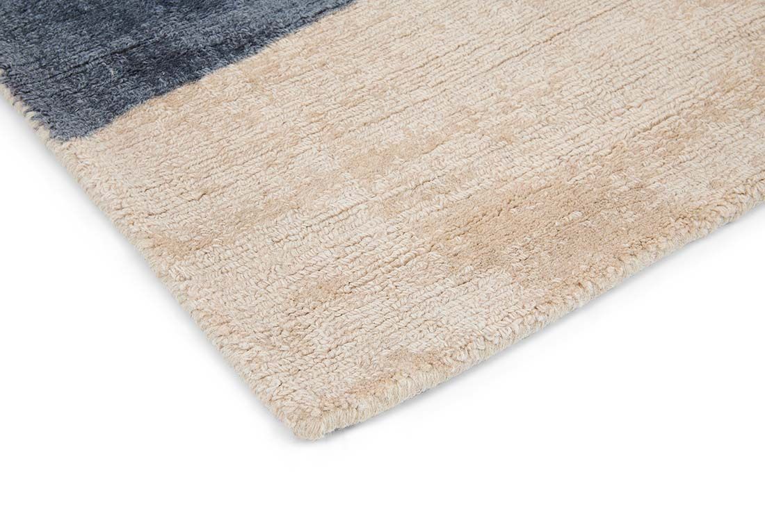 Composition Rug | Size: 160 × 230 cm