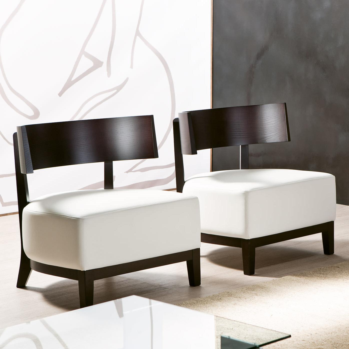Kandy Lounge Crafted Chair