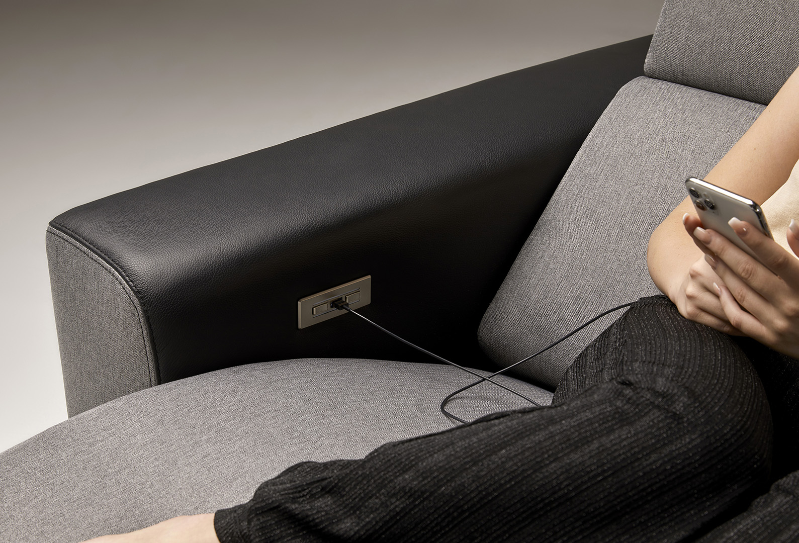Atlanta 2-Seater Sofa - 2