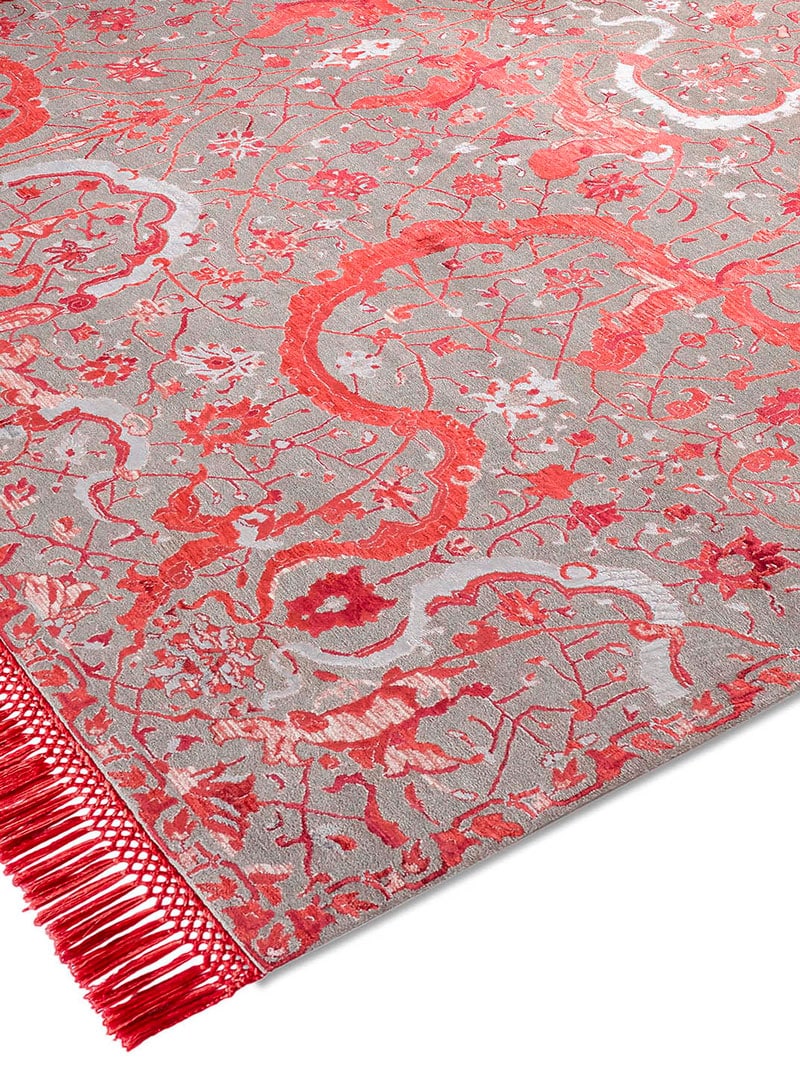 Tabriz Rug | Size: 274 × 365 cm