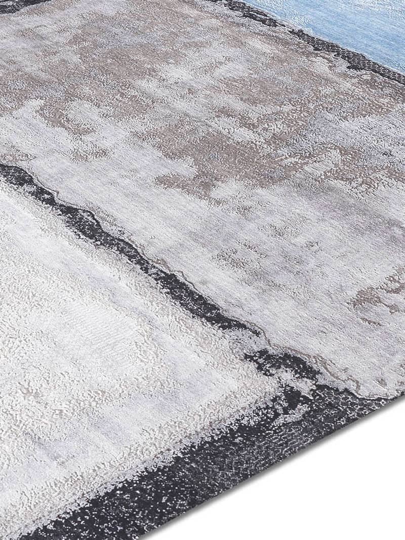 Light Blue Taupe Rug | Size: 183 × 274 cm