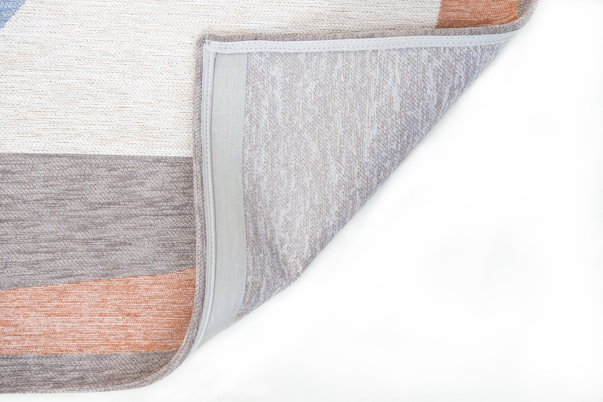 Secret Rug | Size: 200 × 280 cm