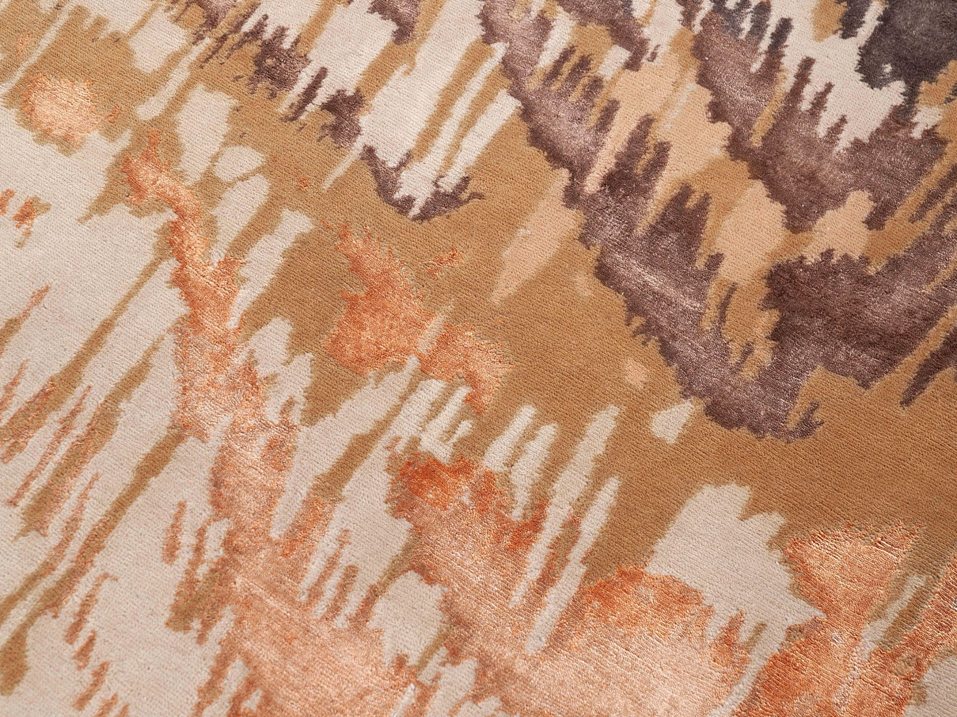 Signature Rug | Size: 200 × 250 cm