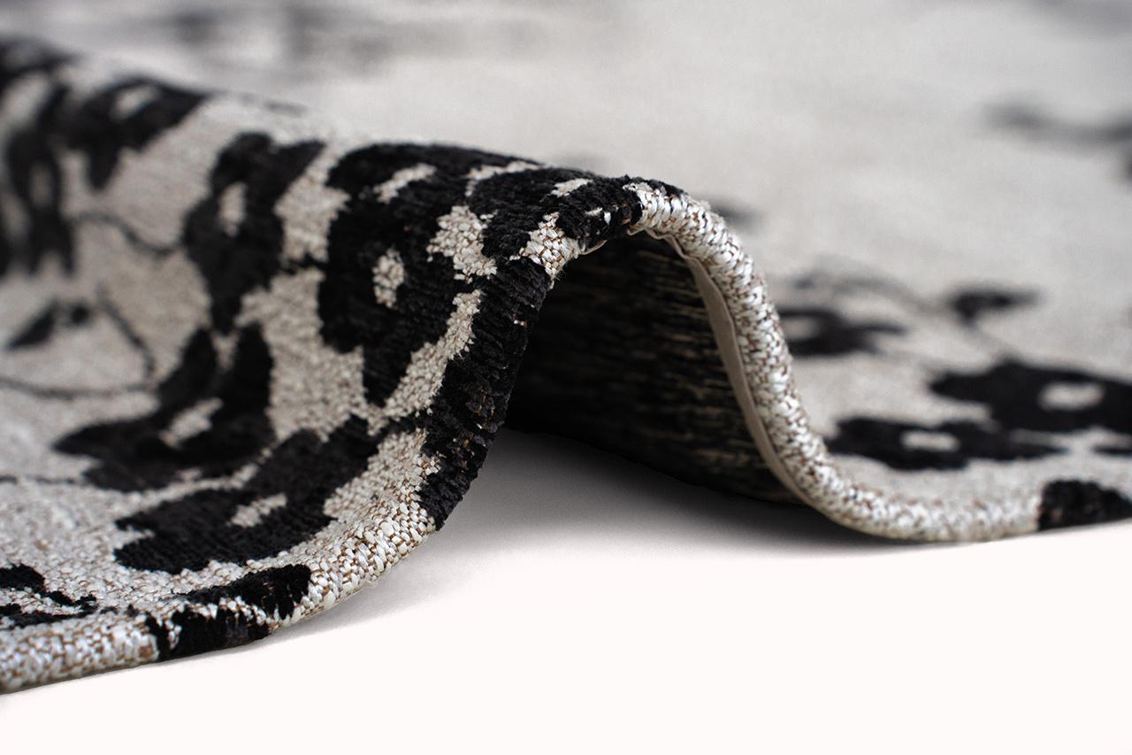 Night Snow Rug | Size: 200 × 280 cm