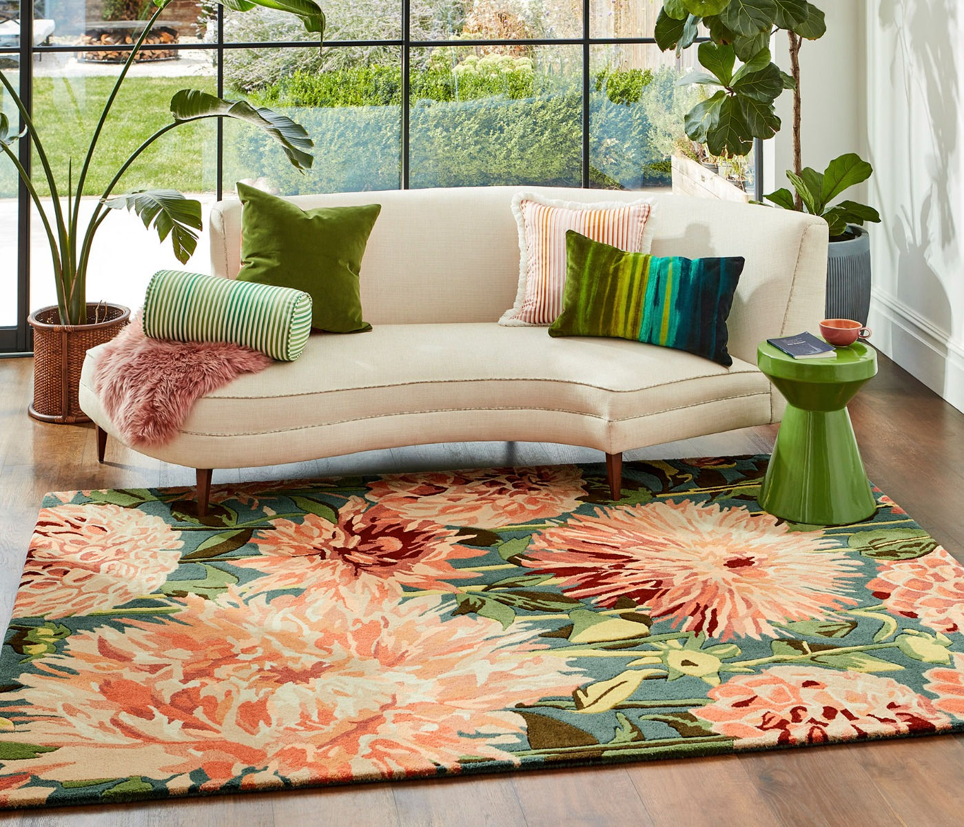 Dahlia Rug | Size: 200 × 280 cm