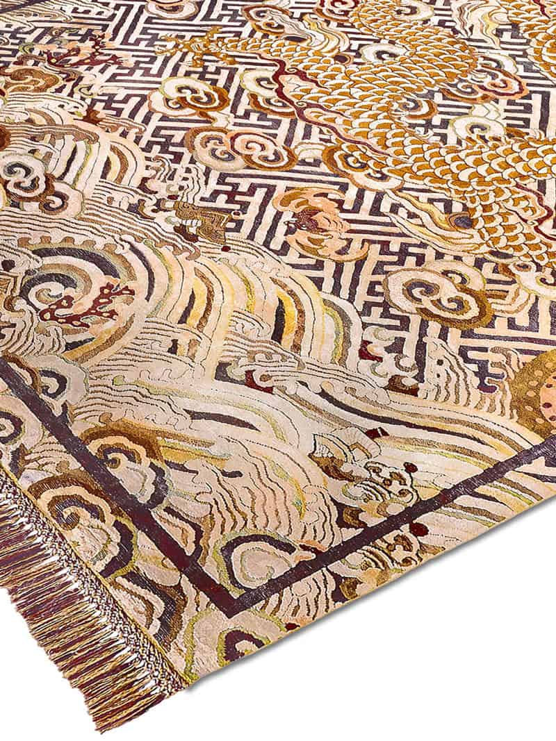 Dragon Rug | Size: 274 × 365 cm