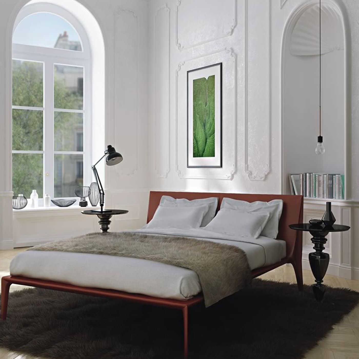 Lucrezia Bed