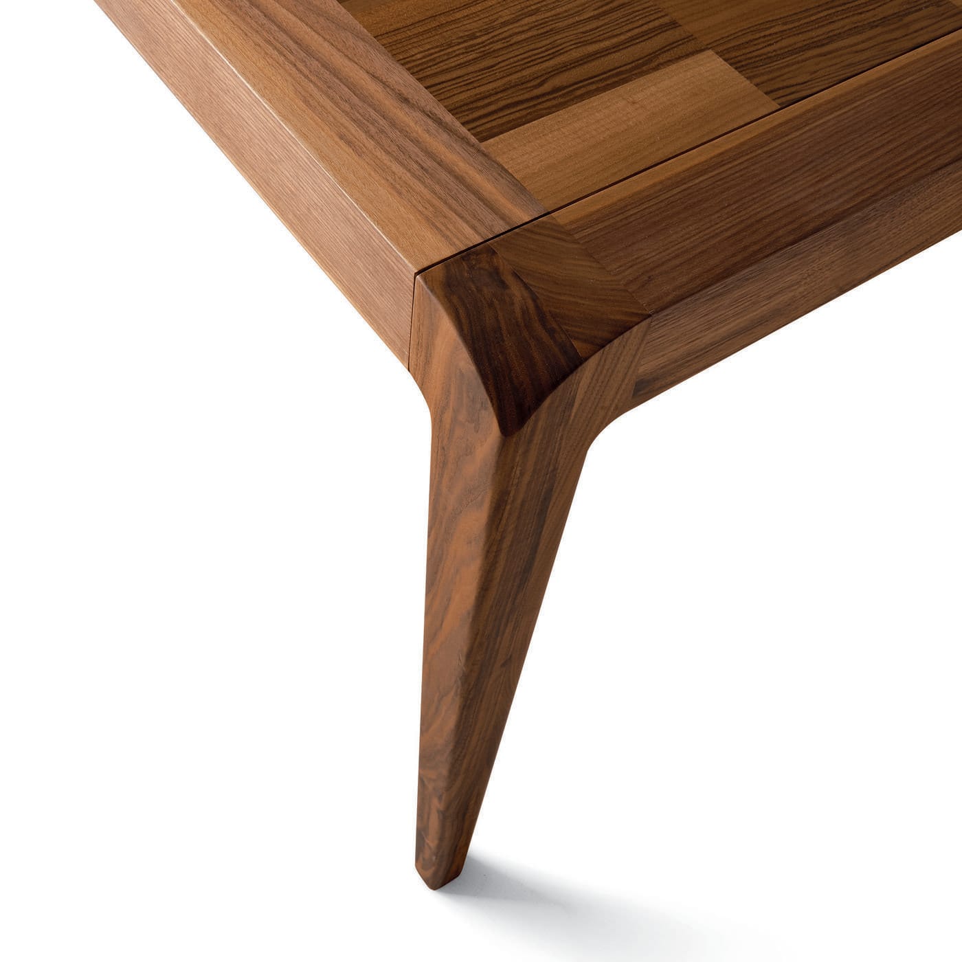 Sentiero Extendable Table