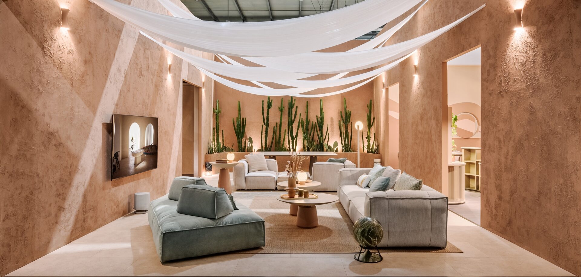 Signature Outdoor Modular Sofa