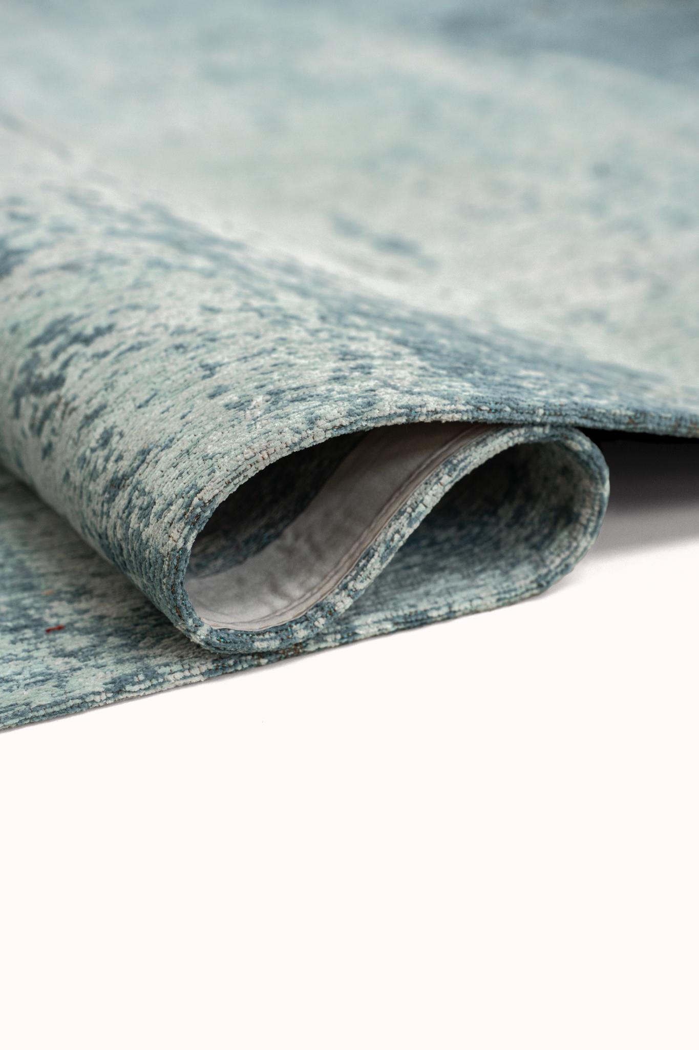 Neptune Rug | Size: 140 × 200 cm
