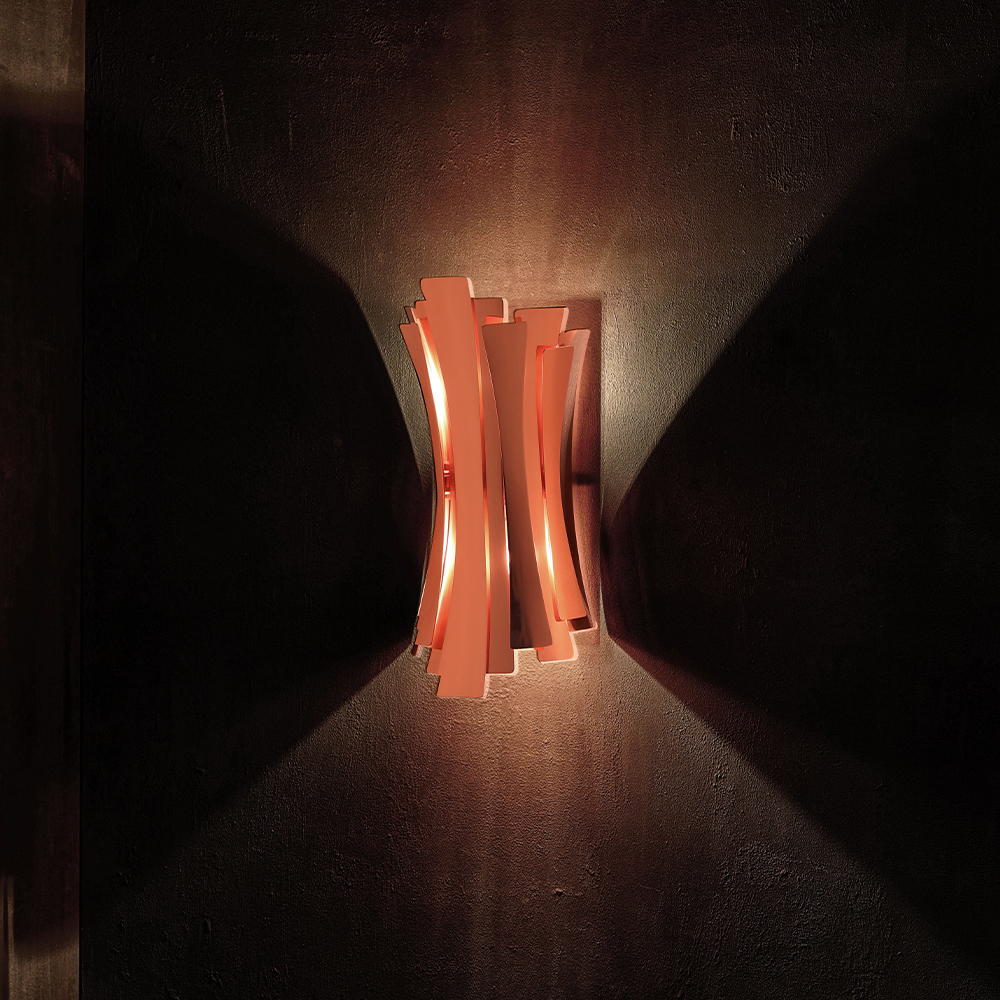Elegant Wall Lamp