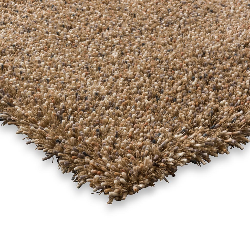 Sprout Feather Coat Luxe Rug | Size: 140 × 200 cm