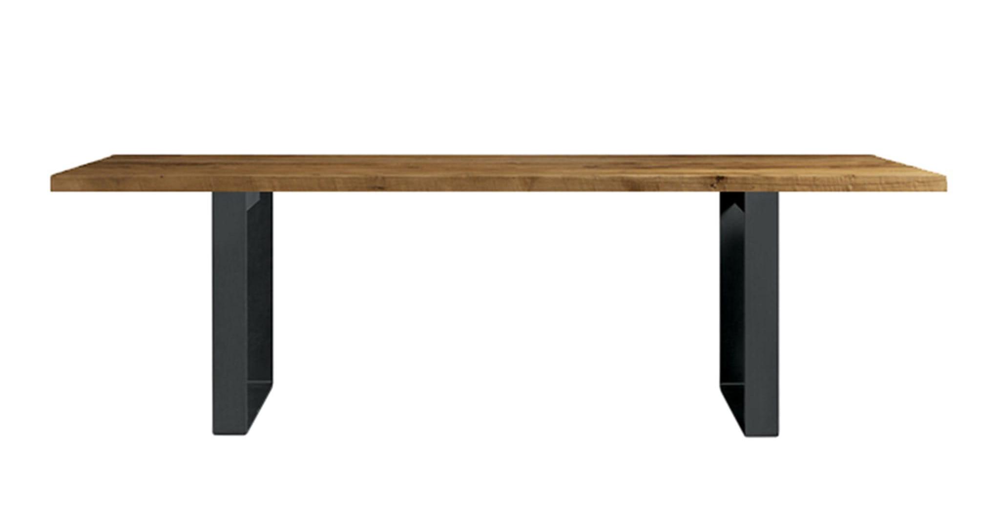 Misura Dining Table