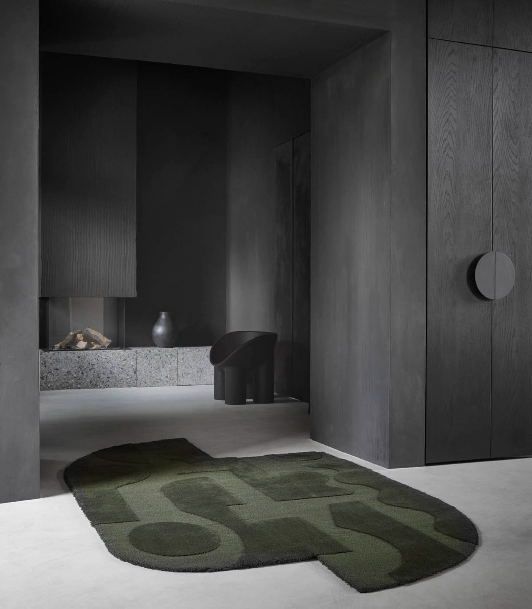 Mural Form Rug | Size: 200 × 350 cm