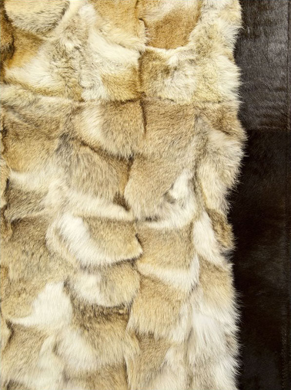 Wolf Yellow Fur Rug | Size: 210 × 210 cm