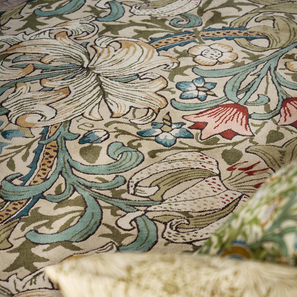 Golden Lily Green Red Luxury Rug | Size: 250 × 350 cm
