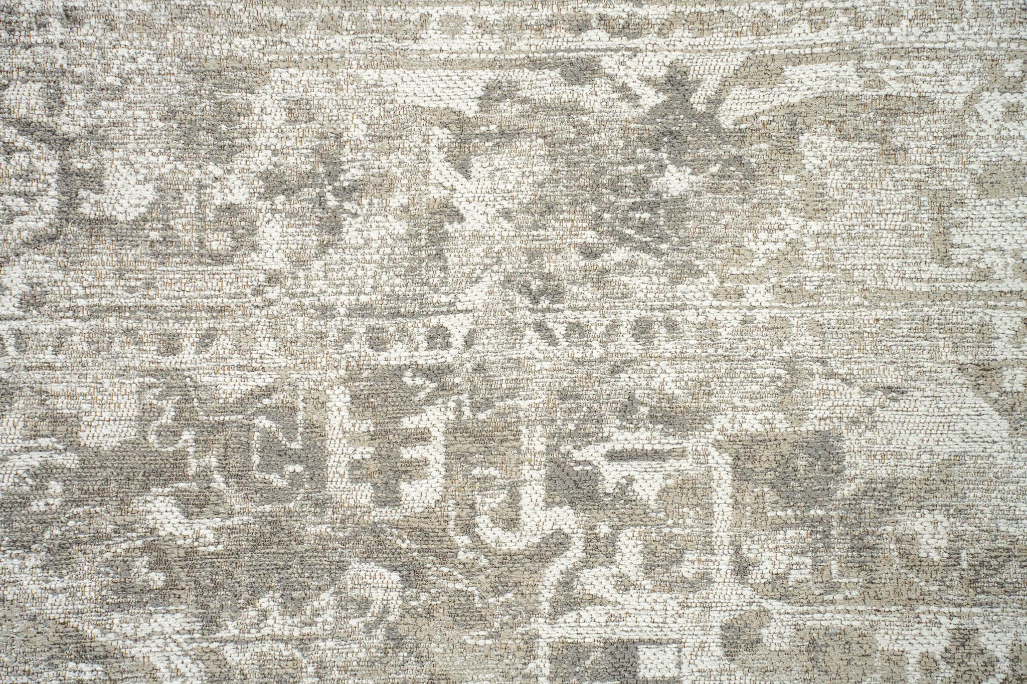 Suede Rug | Size: 280 × 390 cm