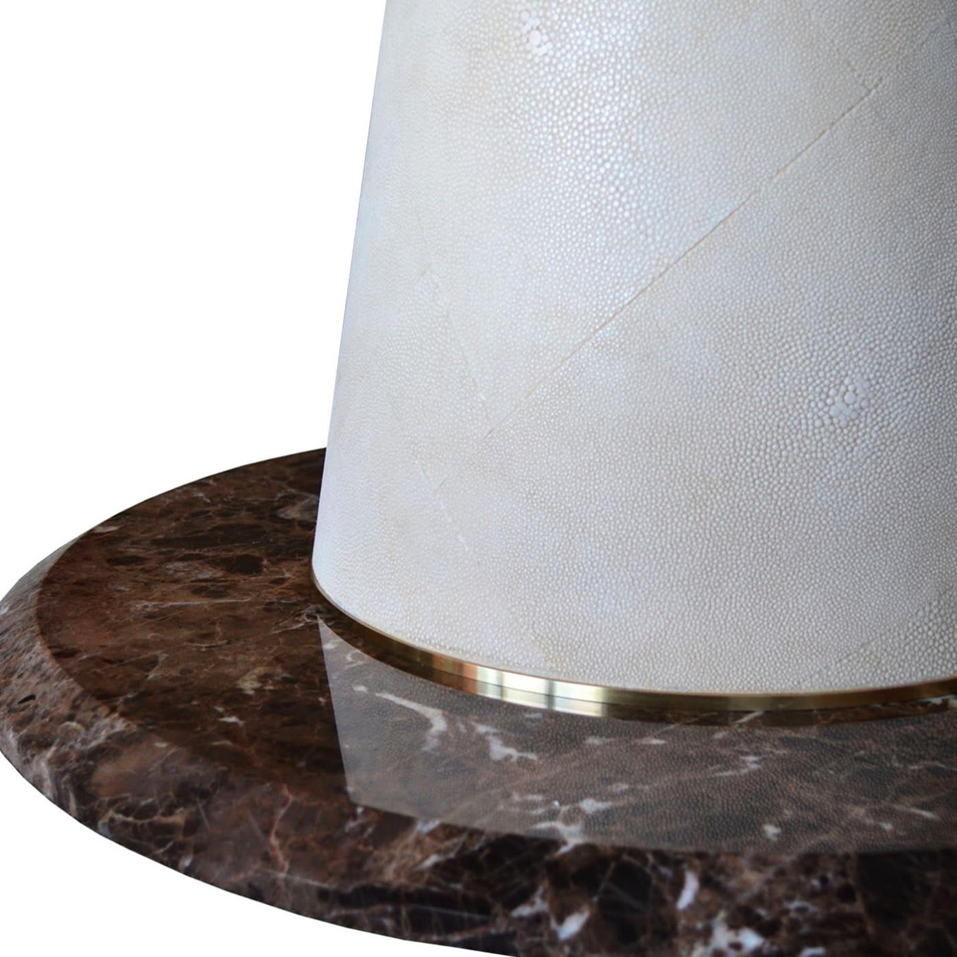 Aurelio Round Round Table