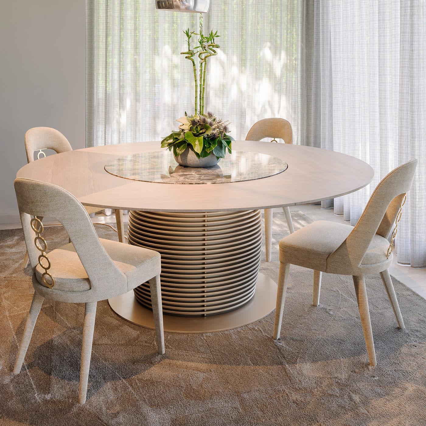 Liza Contemporary Chair