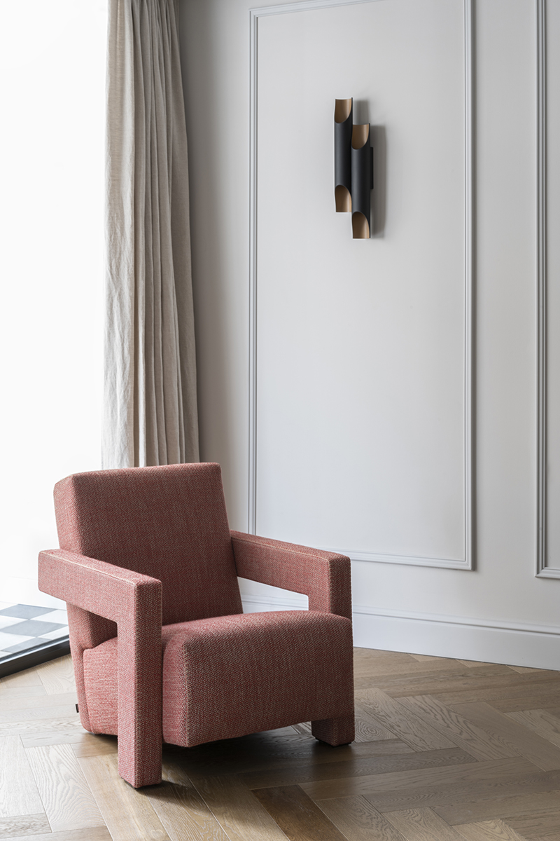 Bold Wall Lamp - 1
