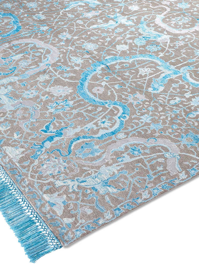 Tabriz Rug | Size: 305 × 427 cm