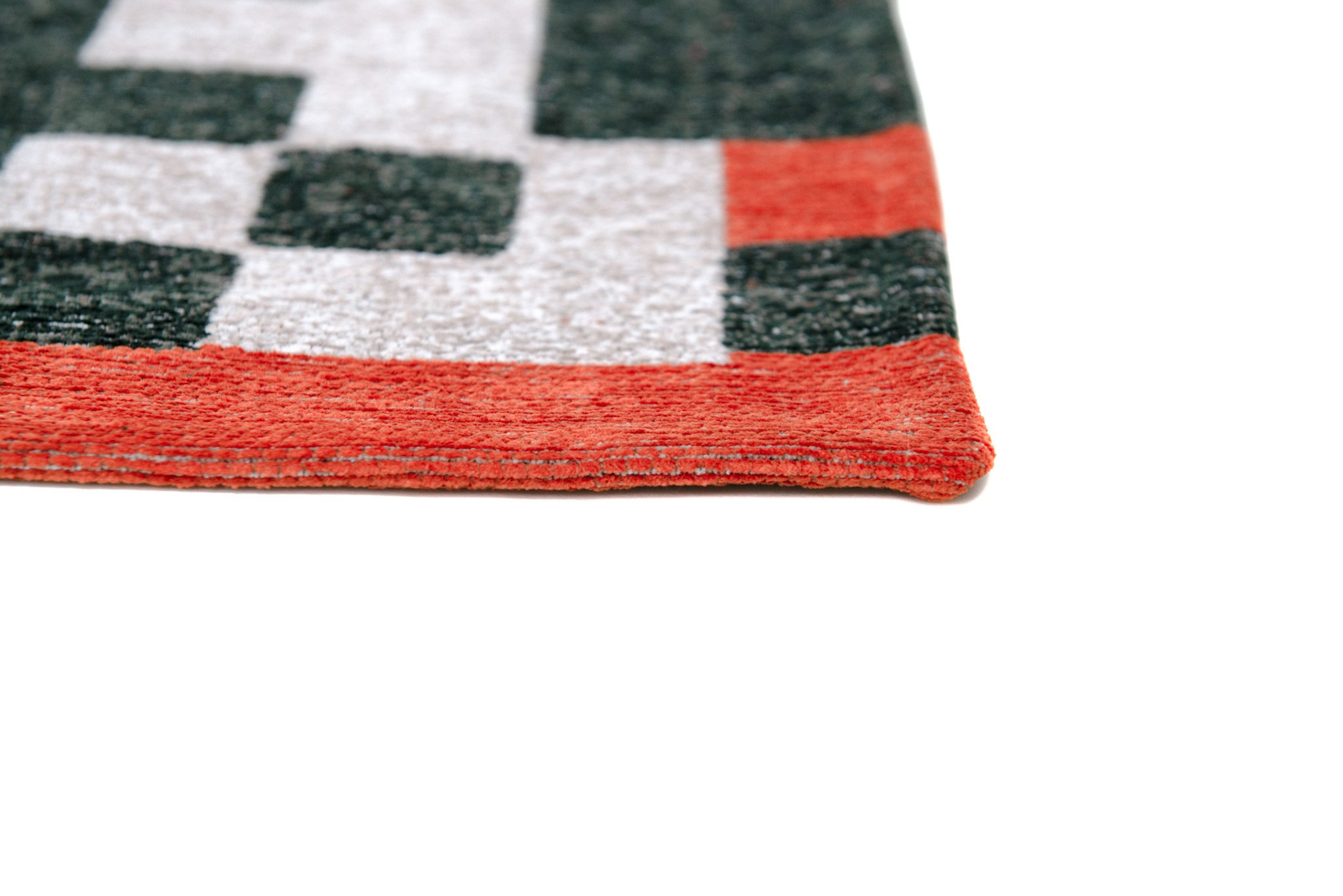 Deep Green Rug | Size: 170 × 240 cm